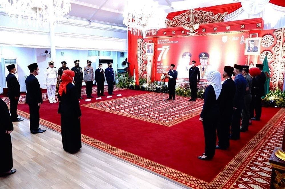 28ddc620-cad9-4970-b317-ee5f39f1cb3c