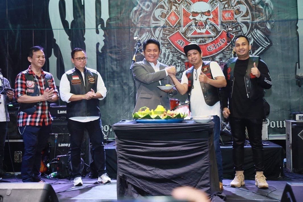 aca512d4-0047-4eca-aa7b-648292a0adce