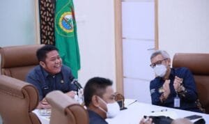 d7957187-13f9-44a4-bfd5-1de8ae8dc74f