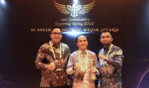 PT Bukit Asam Tbk (PTBA) berhasil meraih trofi Gold dalam ajang Asia Sustainability Reporting Rating (ASRRAT) 2022 PT Bukit Asam Tbk (PTBA) berhasil meraih trofi Gold dalam ajang Asia Sustainability Reporting Rating (ASRRAT) 2022