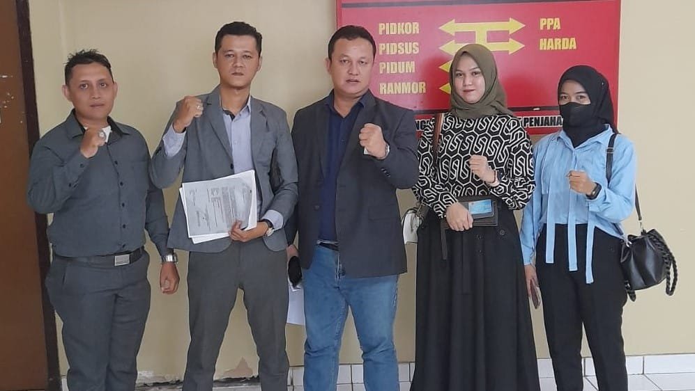 7c436914-0d9b-4fd4-8b74-d0b90a90acd7