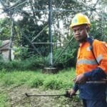 Petugas ground patrol PLN UPT Palembang, Daud Abdullah Petugas ground patrol PLN UPT Palembang, Daud Abdullah