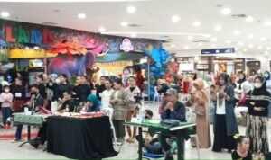 Para peserta, penonton pada Musi Star Festival (MSF) 2022 di PS Palembang, Rabu (22 Desember 2022) usai pembukaan (Foto.Dok.MSF 2022) Para peserta, penonton pada Musi Star Festival (MSF) 2022 di PS Palembang, Rabu (22 Desember 2022) usai pembukaan (Foto.Dok.MSF 2022)