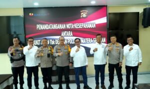 Penandatanganan Nota Kesepahaman (MoU) terkait Bantuan Pengamanan Pada Objek Vital Nasional di PT Bukit Asam Tbk Sumatera Selatan, Senin (26/12/2022)
