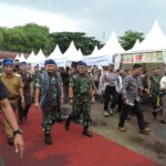 Kasad membuka Gebyar Expo UMKM dan Pameran Alutsista yang Diinisiasi Korem 064/MY, Senin (26/12/2022)