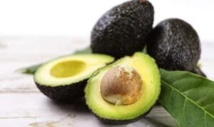 Buah alpukat. Foto: Getty Images