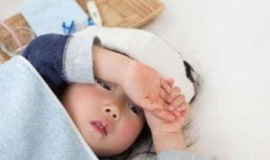 Ilustrasi Anak Terkena Demam Tifoid (Foto: Freepik) Ilustrasi Anak Terkena Demam Tifoid (Foto: Freepik)