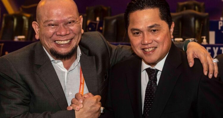 KLB Tetapkan Erick Thohir (kanan) sebagai Ketum PSSI. (Foto: ANTARA)