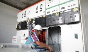 PT PLN (Persero) siap memasok listrik andal berbasis Energi Baru Terbarukan (EBT) untuk mendukung perhelatan internasional kompetisi balap perahu supercepat F1 Powerboat (F1H2O) di Balige, Kabupaten Toba
