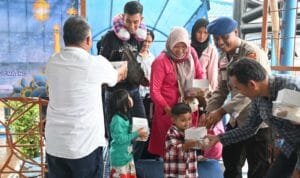 Pelindo Regional 2 Palembang menyelenggarakan berbagai kegiatan sosial kepada masyarakat sekitar lingkungan Pelabuhan melalui “Pelindo Berbagi Ramadhan” Pelindo Regional 2 Palembang menyelenggarakan berbagai kegiatan sosial kepada masyarakat sekitar lingkungan Pelabuhan melalui “Pelindo Berbagi Ramadhan”
