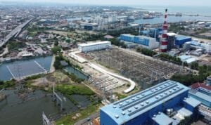 PT PLN (Persero) mencatatkan sejarah baru karena telah sukses mengoperasikan PLTS Apung terbesar di Indonesia PT PLN (Persero) mencatatkan sejarah baru karena telah sukses mengoperasikan PLTS Apung terbesar di Indonesia