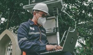 PLN Icon Plus siap menghadirkan layanan internet cepat dengan memaksimalkan aset kabel fiber optik PLN Icon Plus siap menghadirkan layanan internet cepat dengan memaksimalkan aset kabel fiber optik