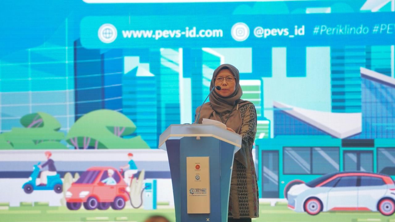 PT PLN  berkolaborasi dengan Periklindo dalam mendukung ekosistem kendaraan listrik di Indonesia dengan menyelenggarakan Periklindo Electric Vehicle Show 2023 