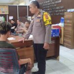 Seorang sopir Dalfa (20) diamankan Unit Perlindungan Perempuan dan Anak (PPA) Satreskrim Polrestabes Palembang