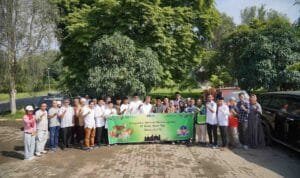 PT Bukit Asam Tbk (PTBA), anggota Grup MIND ID, menyalurkan 145 ekor sapi dan 56 ekor kambing kurban pada Hari Raya Idul Adha 1444 Hijriah. PT Bukit Asam Tbk (PTBA), anggota Grup MIND ID, menyalurkan 145 ekor sapi dan 56 ekor kambing kurban pada Hari Raya Idul Adha 1444 Hijriah.