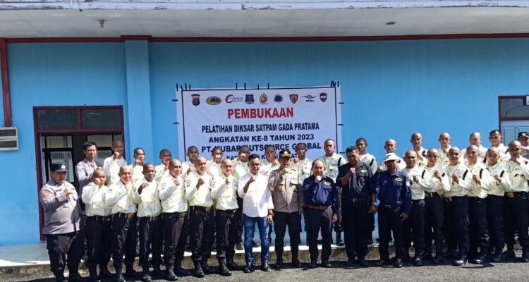 Diksar Satpam Angkatan ke 8 Kutai Barat Propinsi Kalimantan Timur yang disponsori PT Kubar Outcource Global (KOG) Kutai Barat 