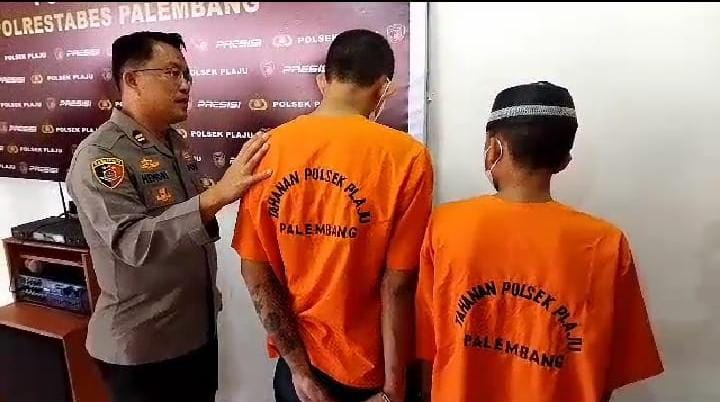 Dua pemuda kasus pencurian dengan kekerasan (curas) ditangkap Unit Reskrim Polsek Plaju Palembang
