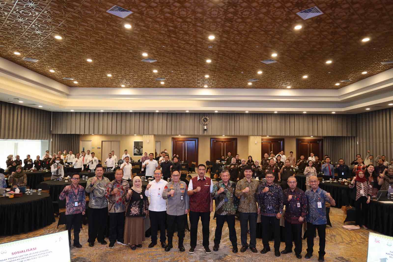 Sosialisasi tentang Tindak Pidana Sektor Jasa Keuangan kepada Jajaran Kejaksaan dan Kepolisian di Wilayah Hukum Sumatera Selatan, Palembang, Selasa (19/9/2023)