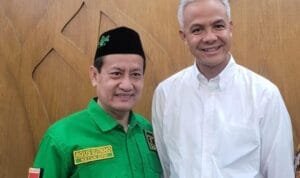 Ketua DPW PPP Sumsel, Agus Sutikno bersama Calon Presiden Ganjar Pranowo Ketua DPW PPP Sumsel, Agus Sutikno bersama Calon Presiden Ganjar Pranowo